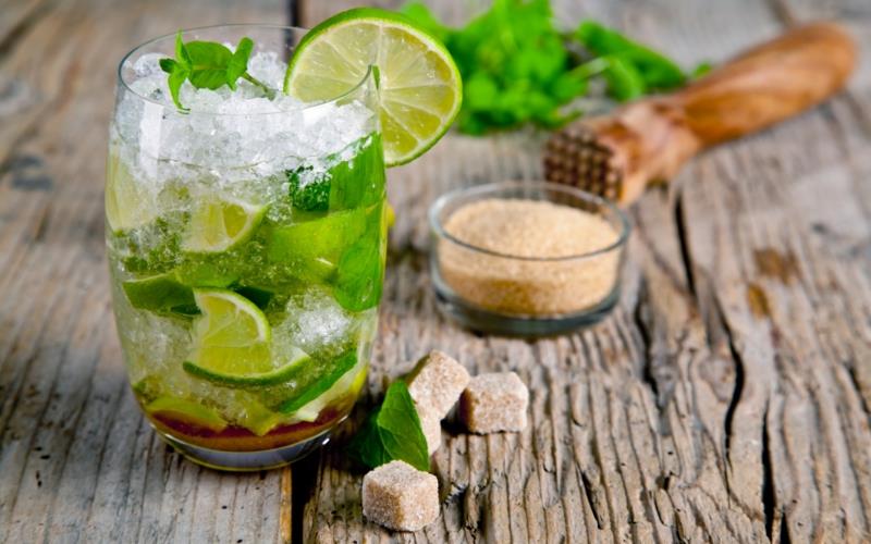 izotoninis gėrimas - tai izotoninis gėrimas, įkvėptas mojito