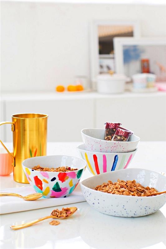 posode za zajtrk prilagodite s keramično barvo v različnih barvah, posodo okrasite s pisanimi naključnimi vzorci v porcelanski barvi