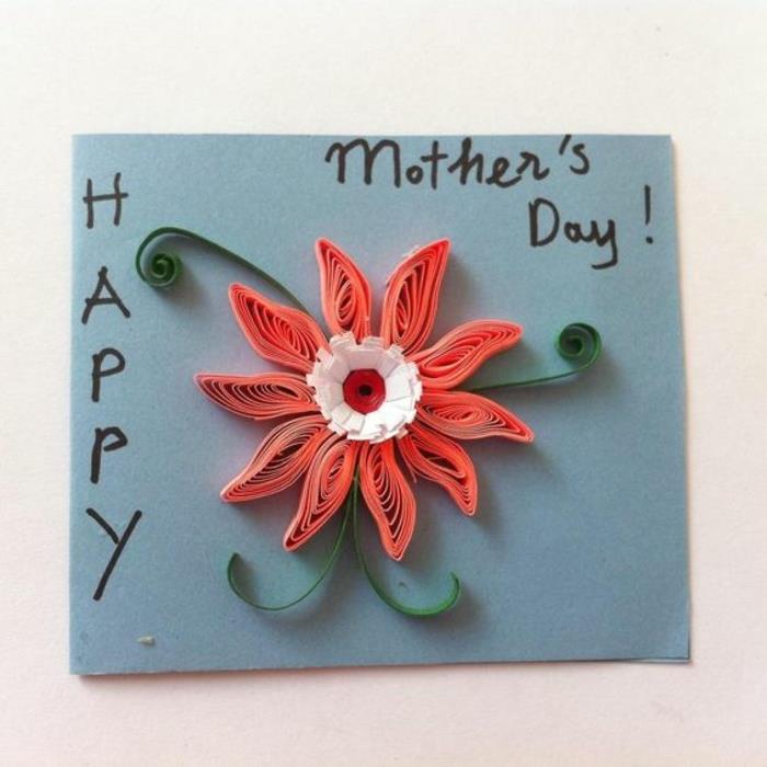 vesel materinski dan, cvetlični papir iz quillinga, nalepljen na list modrega papirja