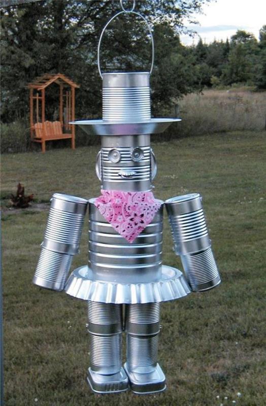 teneke-can-a-robot-ten-teneke-kutu-orijinal-yeniden-kullanan-nesneler