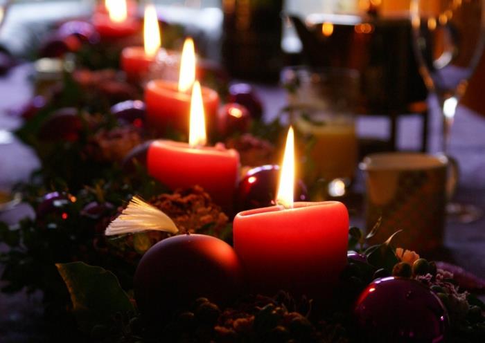 božič-sveča-božič-tealight-sveča-in-vonj-miza-dekoracija