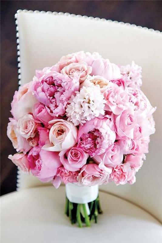 salkım-of-peonies-demet-peonies-yuvarlak