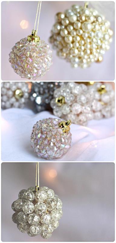 Kalėdinė puošmena pasigaminti baltų perlų rutuliukų ir švytinčių stiklo perlų, elegantiška puošmena