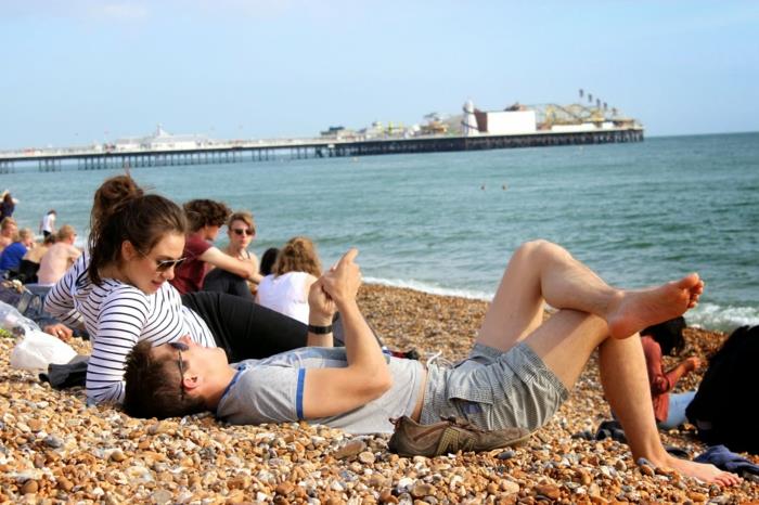 Brighton-plaj-brighton-kolej-ziyaret-ingiltere-arkadaşlarla-git
