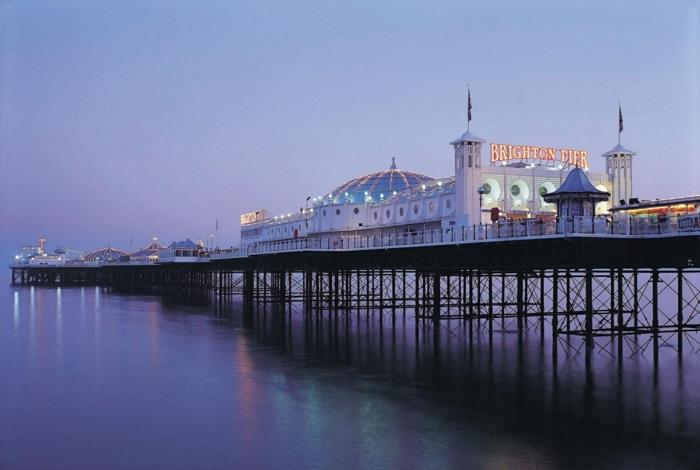 Brighton-plaj-brighton-kolej-ziyaret-ingiltere-iskele-rıhtım