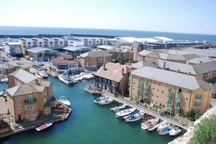 brighton-beach-brighton-college-visit-england-sea-view