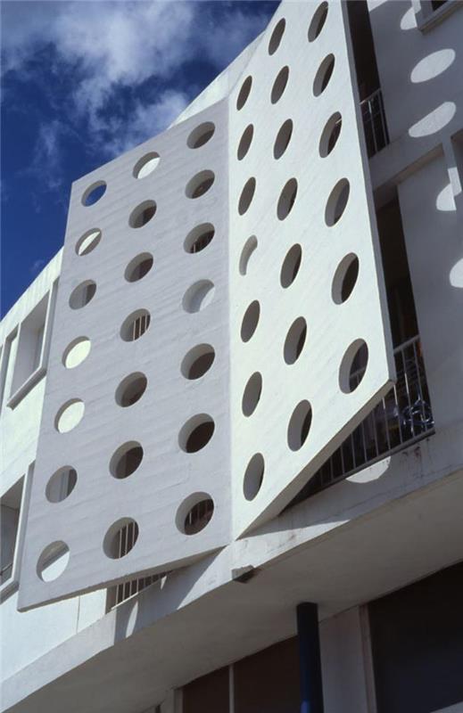 senčnik-original-fasada-moderne stavbe