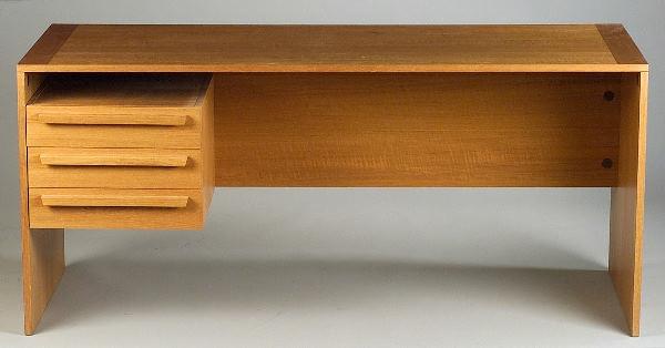scandinavian-design-desk-breza2