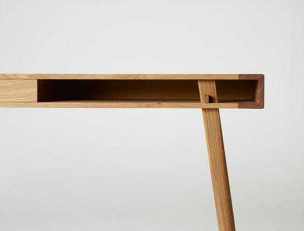 scandinavian-design-desk-poet-de-martin-christensen