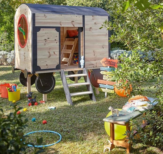 medinė kabina-leroy-merlin-mažas namelis-vaikas-karavanas-bohemas