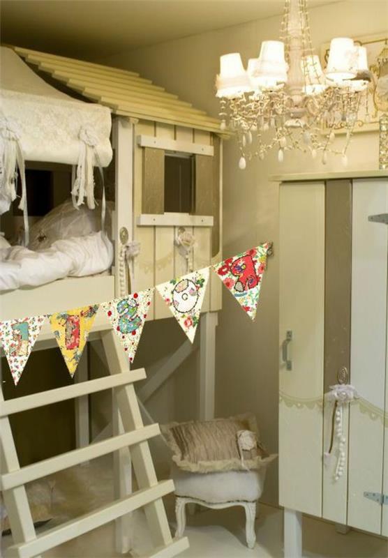 kabina-otroška postelja-udobna soba