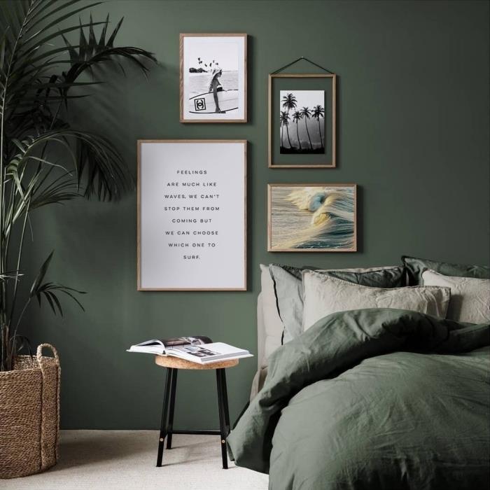 prazen okvir lesena dekoracija nad posteljo kaki zelena barva zelena rastlina džungla spalnica