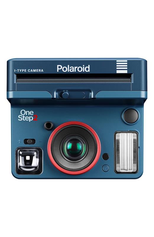 Momentinių fotoaparatų prekės ženklas „Polaroid“ bendradarbiaujant su „Stranger Things“, dovanos porai idėja, poros įsimylėjusių dovanų dėžutė