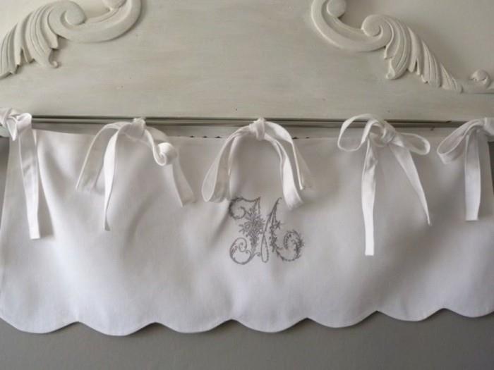 valance-la-petite-lucienne-in-keten-eski-beyaz