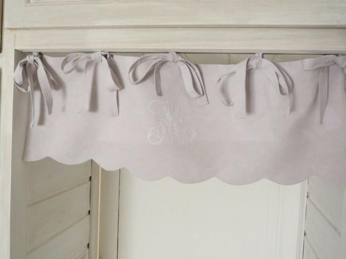 valance-La-petite-Lucienne-a-monogramlı