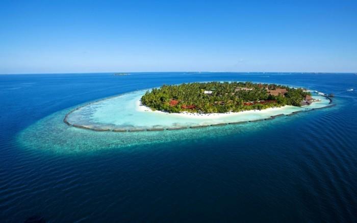 prestolnica-of-the-maldivov-moški-potapljanje-maldivi-kapital-maldivi