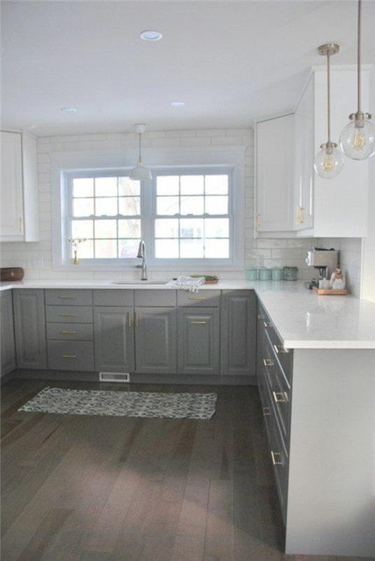 beyaz kiremitli-mutfak-lavabo-dolap-geniş-beyaz-pencere