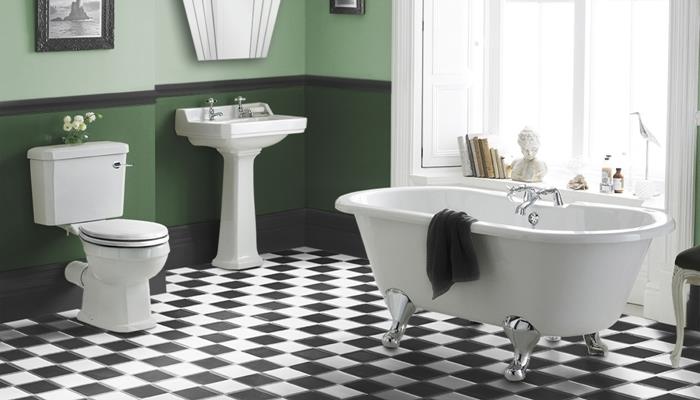 Retro banyo karoları fayans desenleri bağlantısız küvet koyu yeşil duvar boyası siyah resim çerçevesi