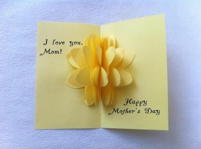 Motinos dienos atvirukas, 3d gėlė pasidaryk pats atviruke su keliomis popieriaus iškirpėmis
