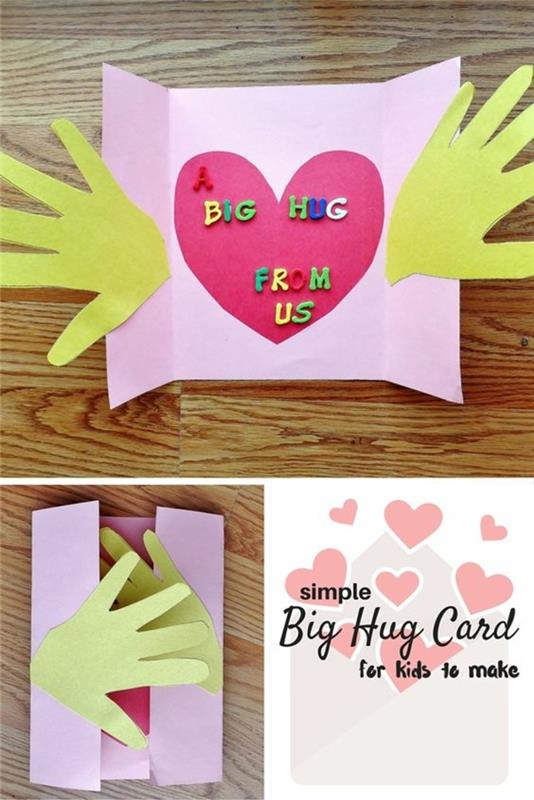 motinos dienos atvirukas, originali kortelė, kurią galima pasiūlyti mamai, rožinė širdis ir dvi geltonos rankos, priklijuotos prie atviruko