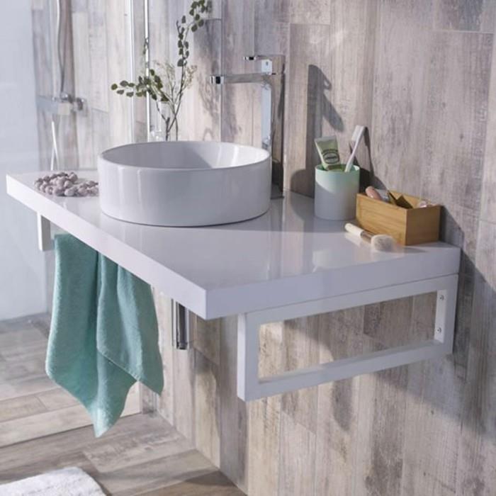 castorama-plan-de-toilette-in-svetlo-siv-parket