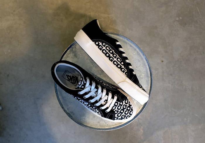 Vans in CDG COMME des GARçONS sodelujeta pri sodelovanju leta 2019, vključno s parom Vans Lampin