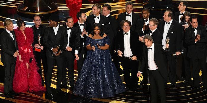 Green Book Sur Les Routes Du Sud ekibine 2019 En İyi Film Oscar'ını veren fotoğraf