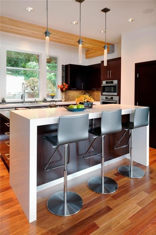 modernus-virtuvė-kėdė-aukštas-baras-kėdės-balta-virtuvė-baras
