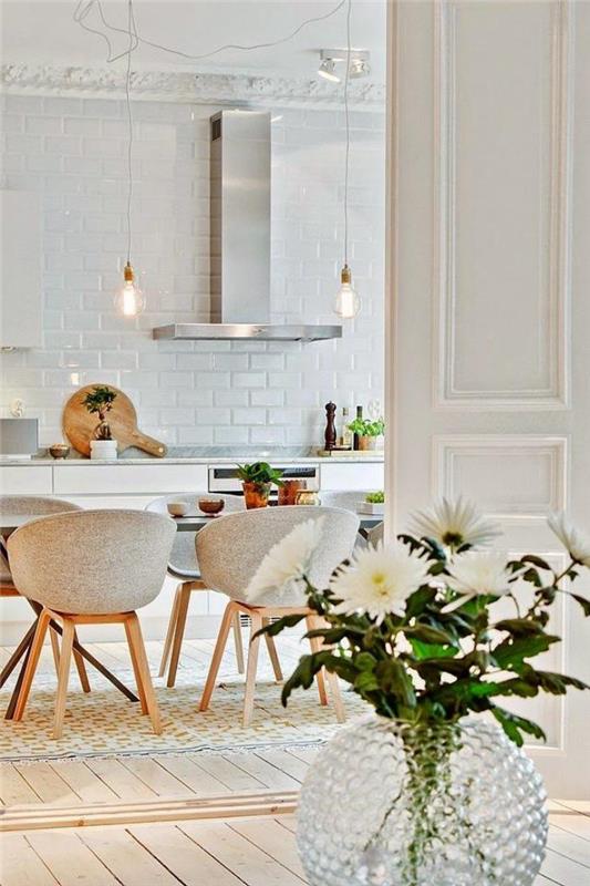 Skandinavski kuhinjski stol-beli-vrhunski-skandinavski les-tkanine-stoli