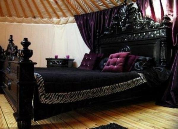 yetişkin-yatak odası-gotik-tarzı-siyah-mor-ahşap-yatak