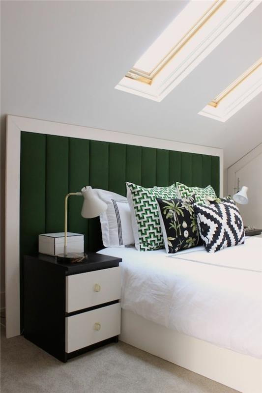 miegamasis-idealus-deko-pagrindinis-miegamasis-balta lova-interjeras-po nuolydžiu-balta-siena-galvūgalis-žalia