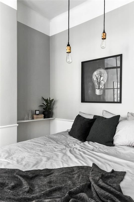 baltas ir pilkas miegamasis, dvi pakabinamos lemputės, dekoratyvinės pagalvėlės, sieninė lentyna