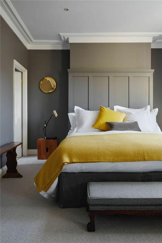gri ve taupe, hardal rengi nevresimlerde zarif bir yatak odası