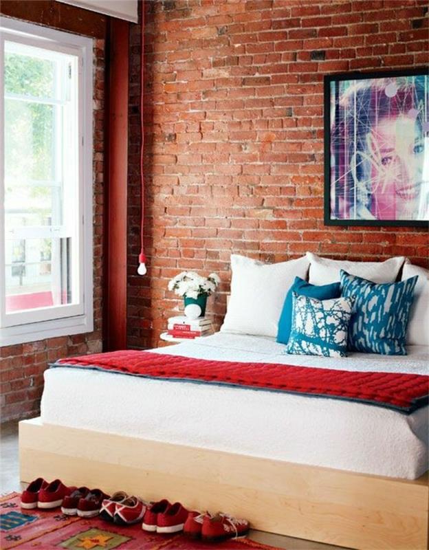 miegamasis su raudonomis plytomis-sienų apdaila-plytų apdaila-pakeistas dydis