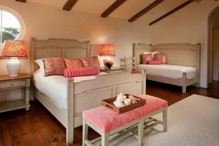 Velikost spalnice za odrasle-v-belo-roza-velikosti