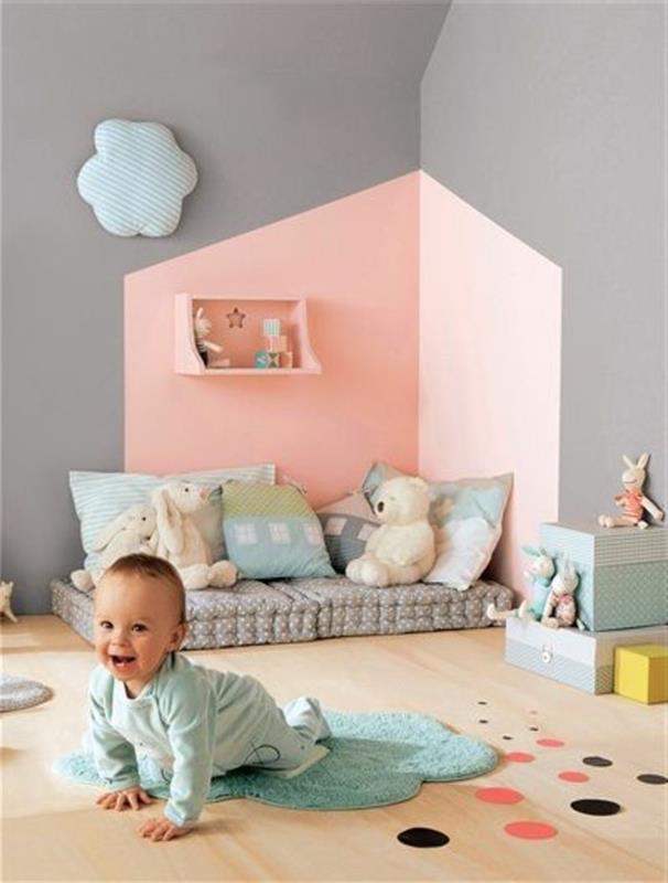 otroška soba-roza-sivo-stensko-pohištvo-v-otroški sobi-parket
