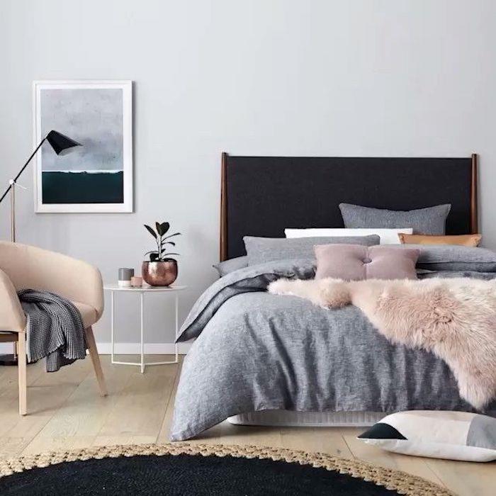 Gri ve pembe yatak odası iç tasarımı toz pembe boya ne modern gri beyaz ve pembe yatak odası dekorasyonu baykuş soyut boya