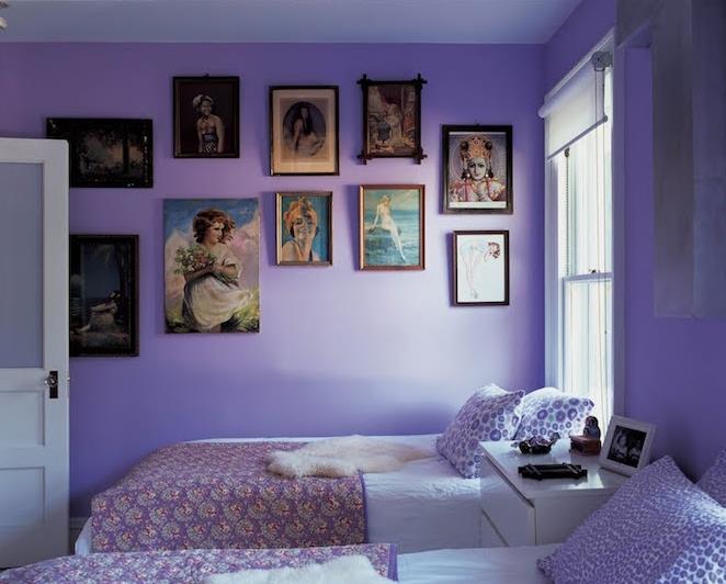yatak odası için renk fikirleri boya, bir odayı mor leylak rengine boya