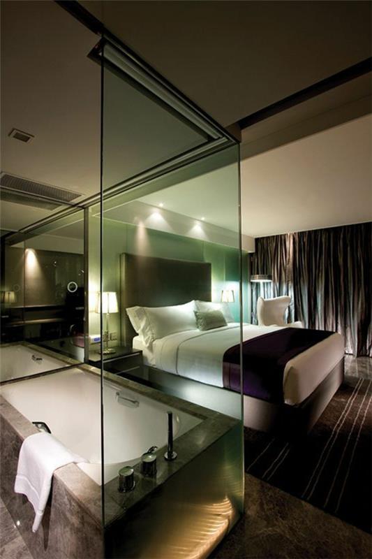 jakuzili otel odası-küvetli-yatak odası