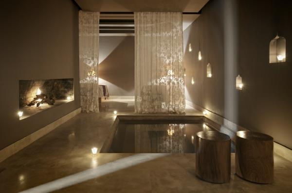 jakuzili-zarif-jakuzili-ve-orijinal-şömineli otel odası