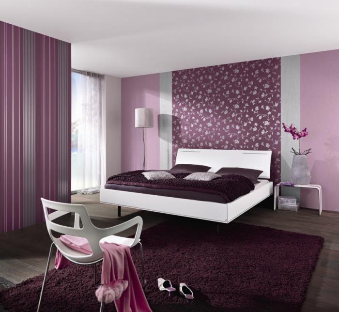 spalnica-vijolična-spalnica-dekor