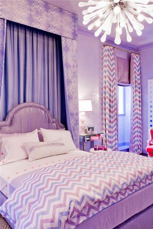 vijolična-spalnica-spalnica v baročnem slogu
