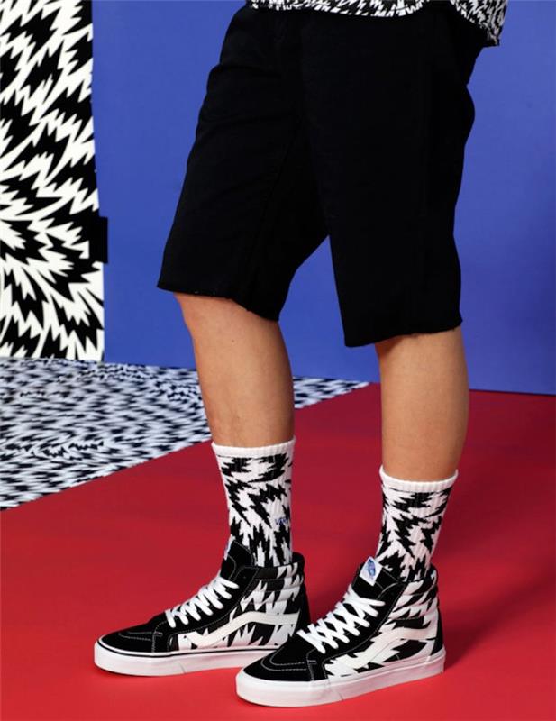 Vans x Eley Kishimoto stare nogavice iz kolekcije skool