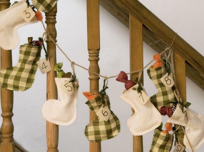 presenečenja ob praznovanju božiča, nogavice z darili za družino