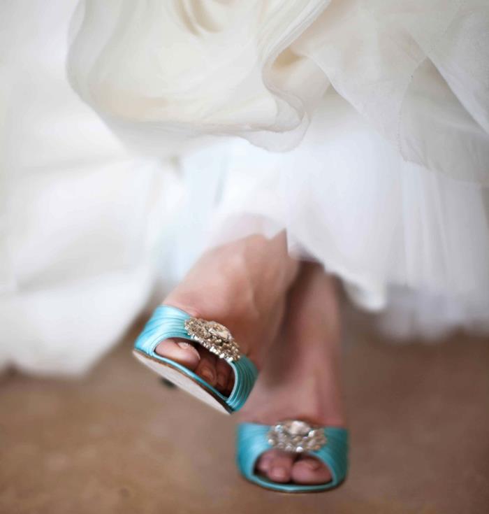düğün ayakkabısı, kadın düğün ayakkabısı, beyaz elbise, fırfır altı, balerin tipi, düğün ayakkabısı
