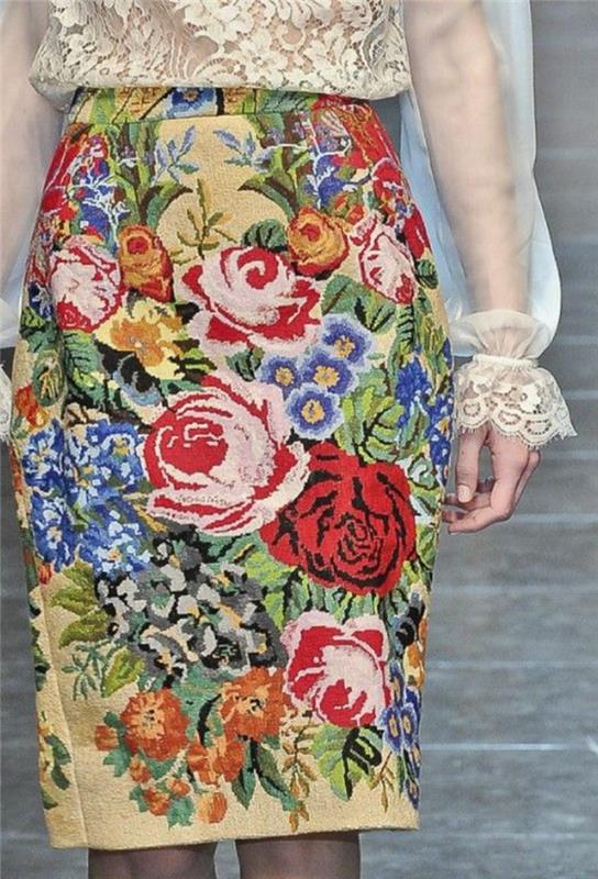 dantel bluz Dolce & amp; Gabbana yüceltilmiş manşetler