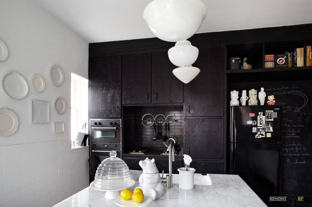 Zona nera in cucina