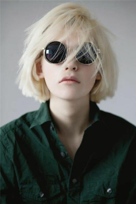 polar-blond-hair-bob-cut-short-cut-model