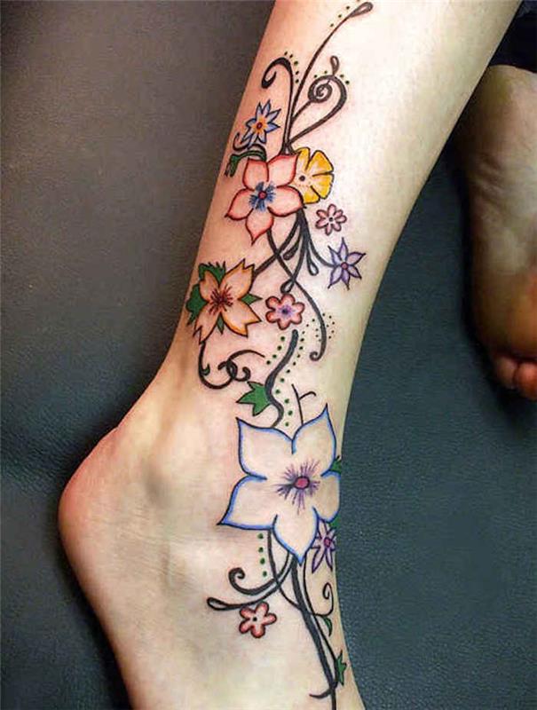 tatu gleženj tetovaža šopek rož na nogi kot barvna tetovaža ideja