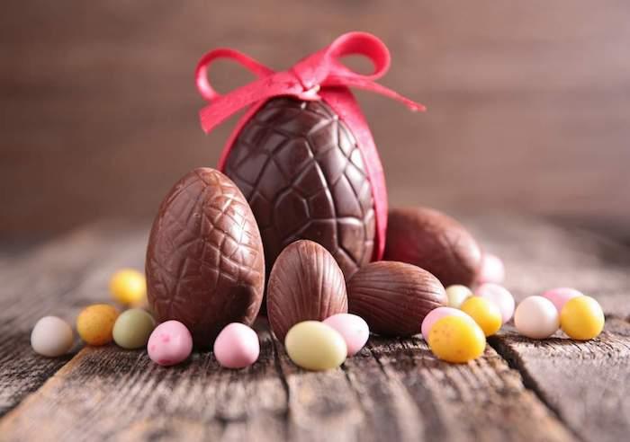Naująjį sezoną švęskite šokolado ir Velykų kiaušinių piešimo atvaizdais, linksmų Velykų, sveiki pavasario atvaizdais
